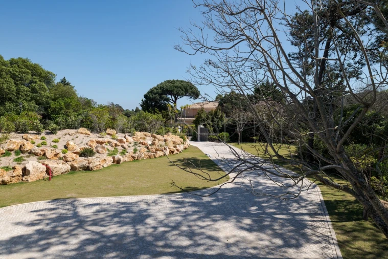 Moradia T9 para Venda em Alcabideche Foto 11