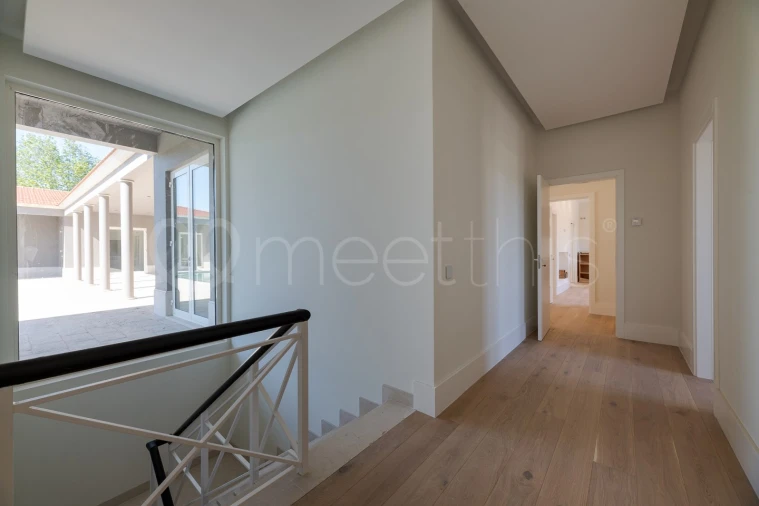 Moradia T9 para Venda em Alcabideche Foto 38