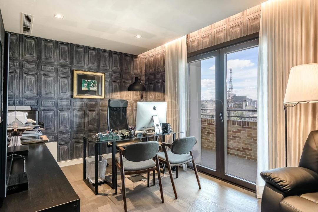 Apartamento T7 para Venda em Parque das Nações Foto 15