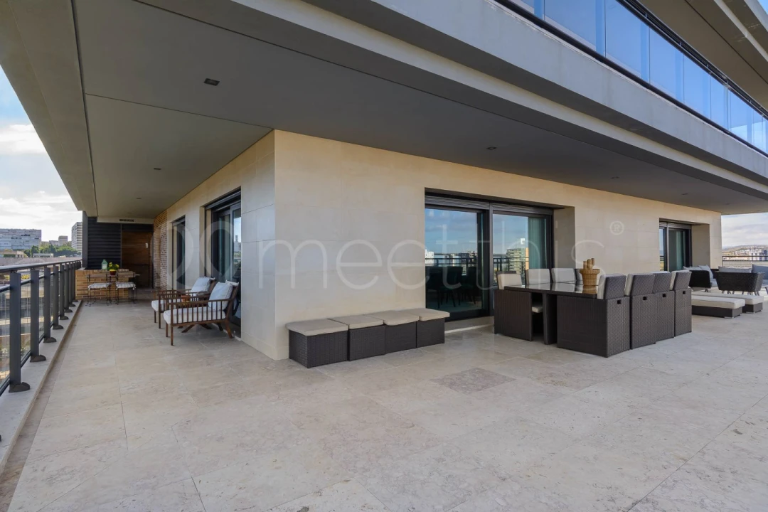 Apartamento T7 para Venda em Parque das Nações Foto 19