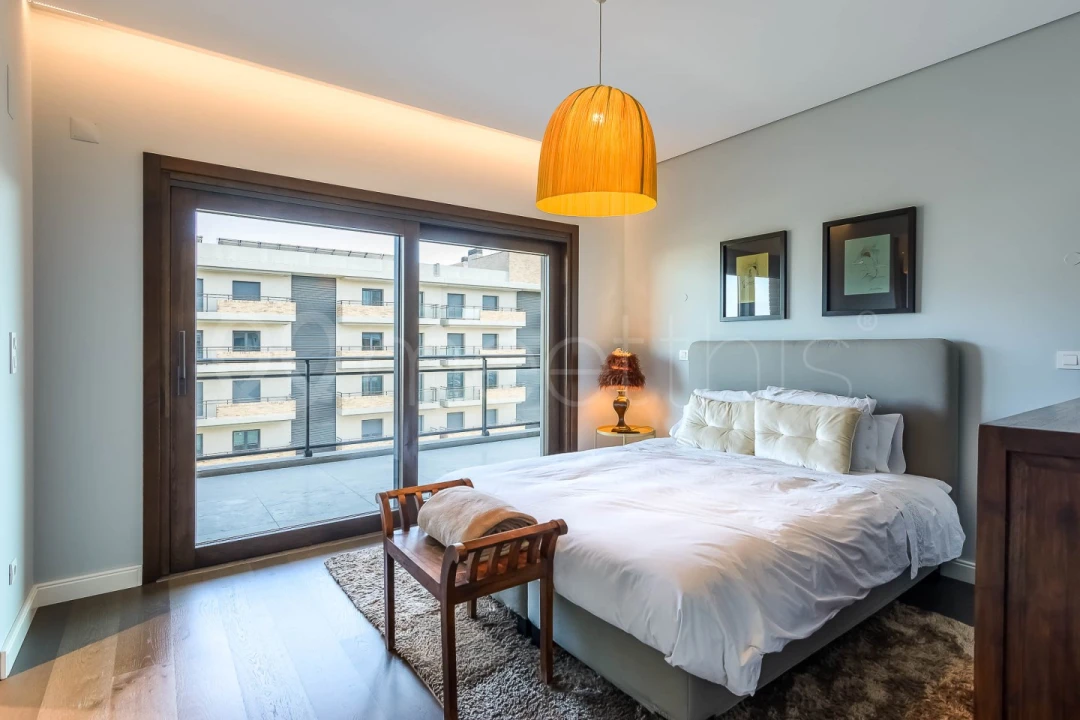 Apartamento T7 para Venda em Parque das Nações Foto 23