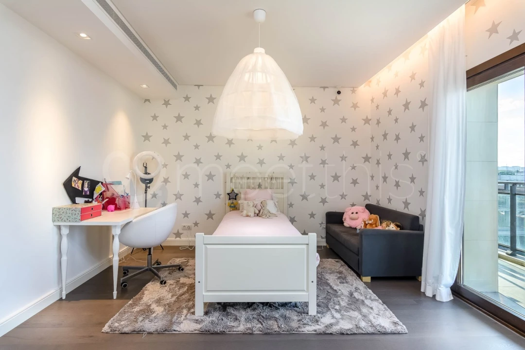 Apartamento T7 para Venda em Parque das Nações Foto 36