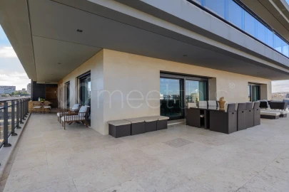 Apartamento T7 para Venda em Parque das Nações