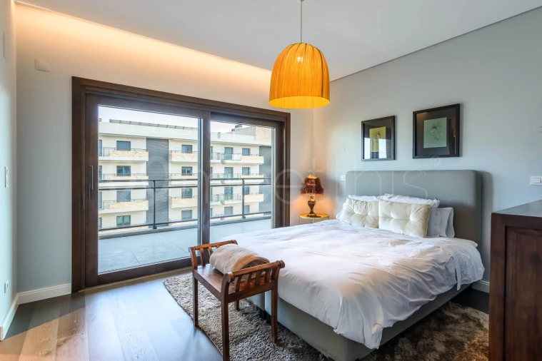 Apartamento T7 para Venda em Parque das Nações Foto 23