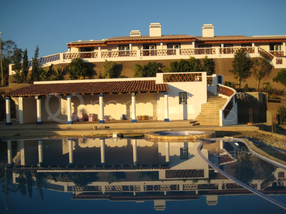 Quinta T9 para Venda em Mertola Foto 2