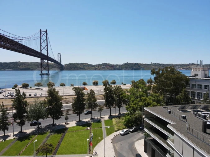 Apartamento T3 para Venda em Alcantara Foto 24