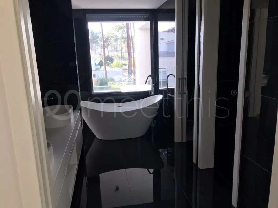 Moradia T6 para Venda em Charneca de Caparica e Sobreda Foto 15