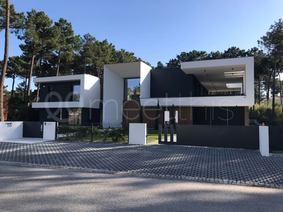 Moradia T6 para Venda em Charneca de Caparica e Sobreda Foto 2