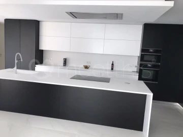 Moradia T6 para Venda em Charneca de Caparica e Sobreda