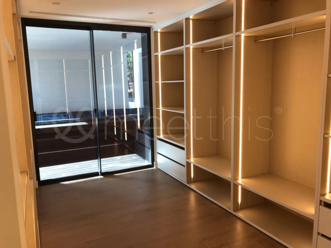 Moradia T6 para Venda em Charneca de Caparica e Sobreda Foto 14