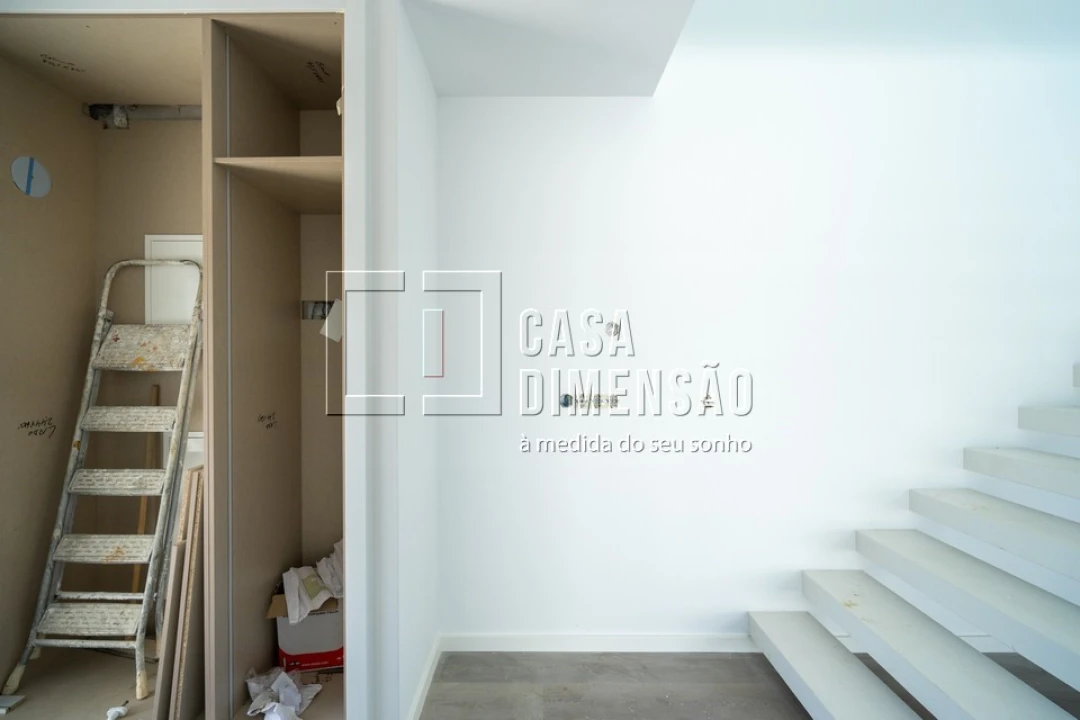 Moradia T4 para Venda em Charneca de Caparica e Sobreda Foto 2