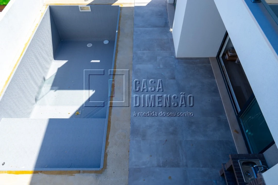 Moradia T4 para Venda em Charneca de Caparica e Sobreda Foto 47