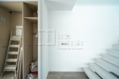 Moradia T4 para Venda em Charneca de Caparica e Sobreda