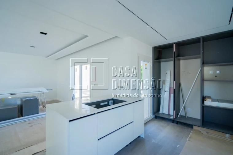 Moradia T4 para Venda em Charneca de Caparica e Sobreda Foto 19