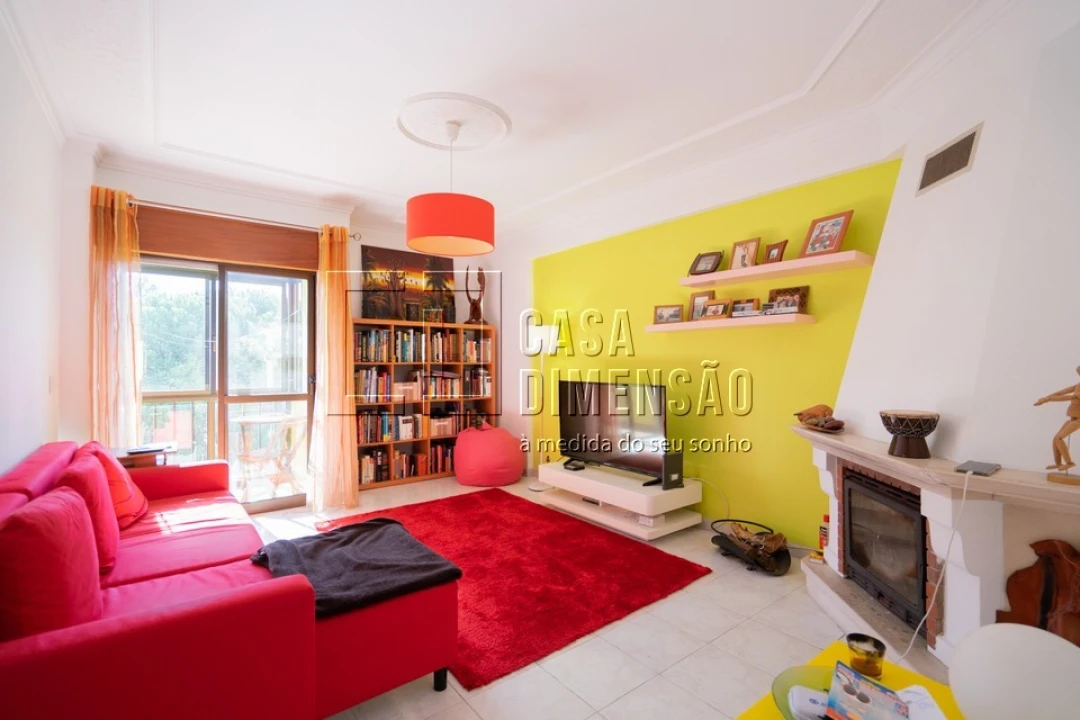 Apartamento T2 para Venda em Venteira Foto 1