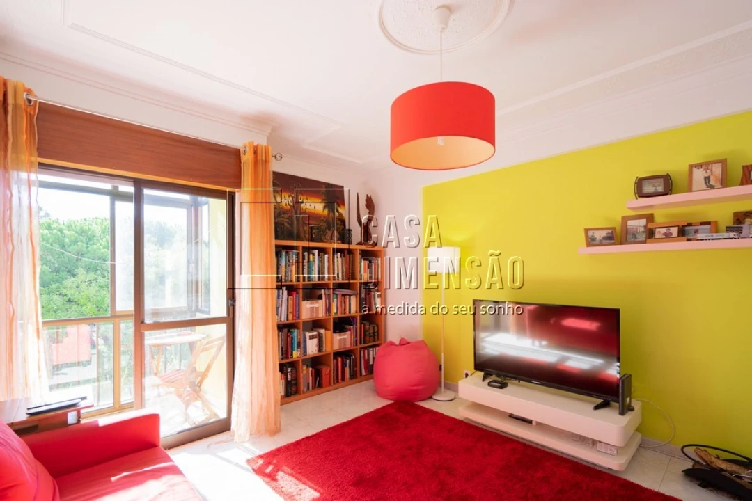 Apartamento T2 para Venda em Venteira Foto 11