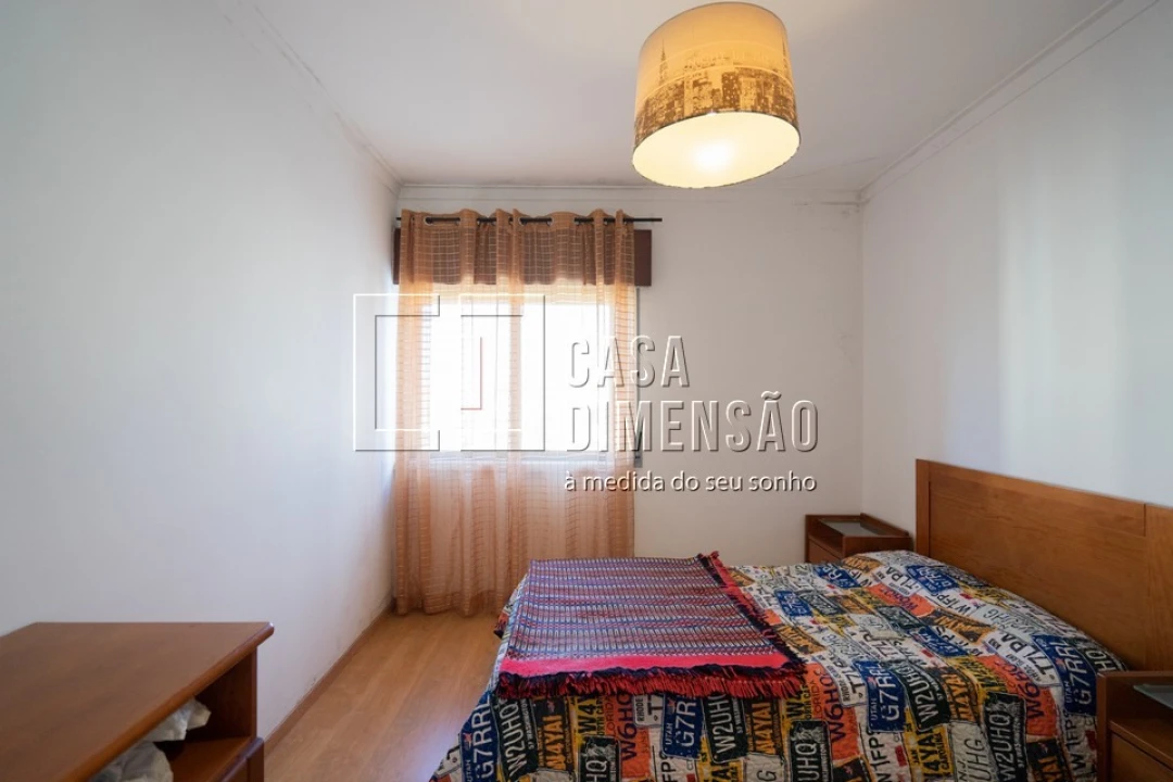 Apartamento T2 para Venda em Venteira Foto 20