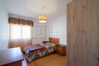 Apartamento T2 para Venda em Venteira