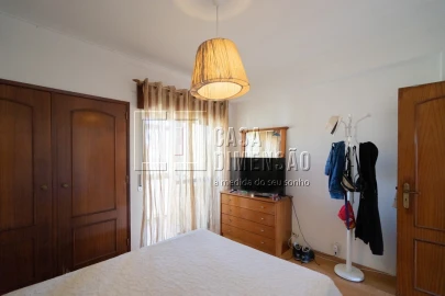 Apartamento T2 para Venda em Venteira