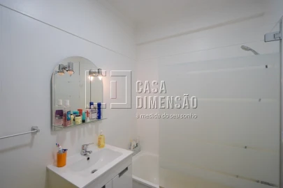 Apartamento T2 para Venda em Venteira