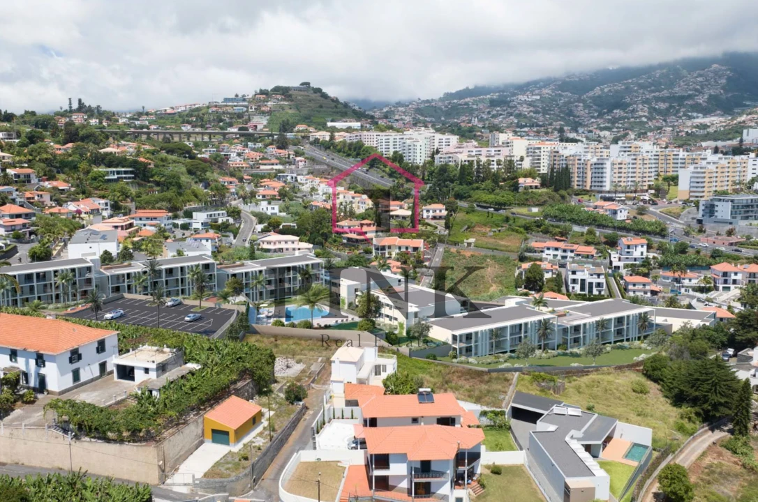 Apartamento T2 para Venda em São Martinho Foto 10
