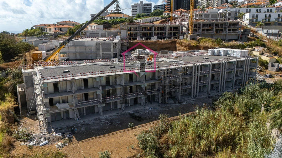 Apartamento T1 para Venda em São Martinho Foto 20