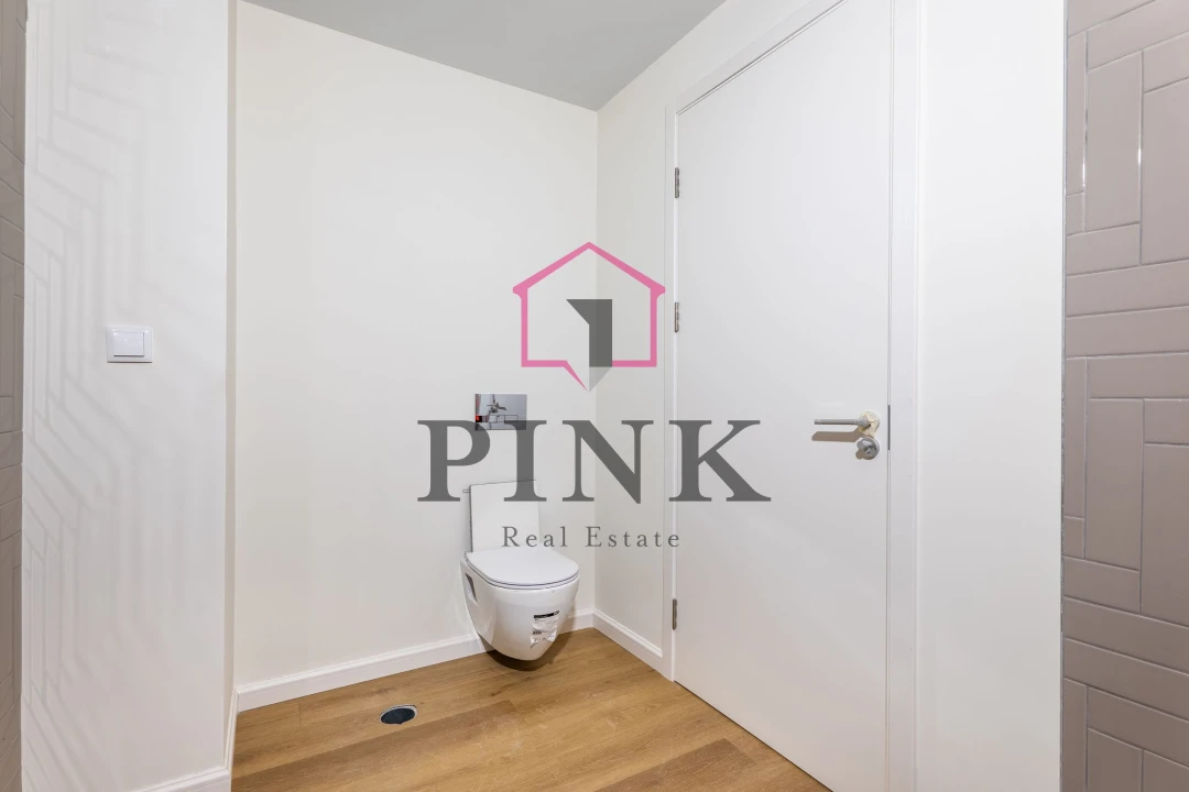 Apartamento T1 para Venda em São Martinho Foto 13