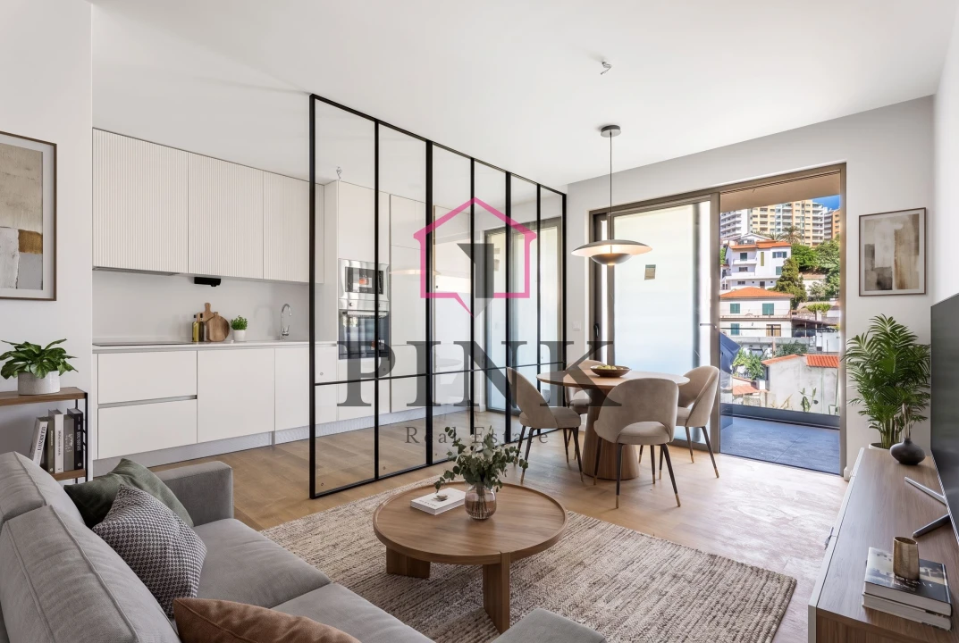 Apartamento T1 para Venda em São Martinho Foto 1