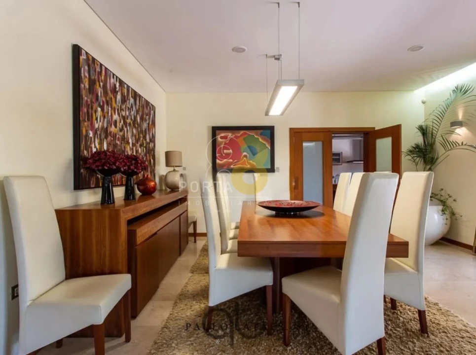 Moradia T5 para Venda em Requeixo, Nossa Senhora de Fátima e Nariz Foto 4