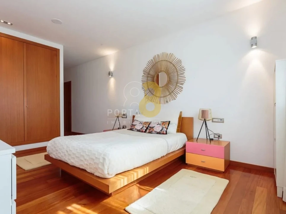 Moradia T5 para Venda em Requeixo, Nossa Senhora de Fátima e Nariz Foto 9