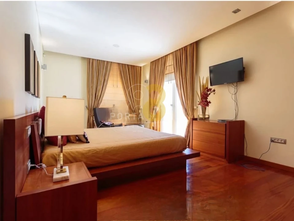 Moradia T5 para Venda em Requeixo, Nossa Senhora de Fátima e Nariz Foto 11