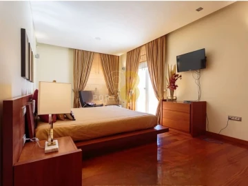 Moradia T5 para Venda em Requeixo, Nossa Senhora de Fátima e Nariz