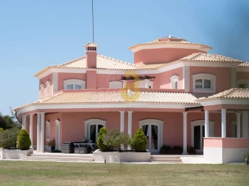 Moradia T5 para Venda em Requeixo, Nossa Senhora de Fátima e Nariz