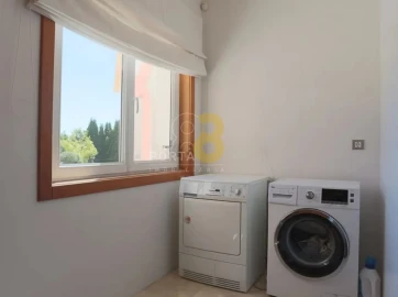 Moradia T5 para Venda em Requeixo, Nossa Senhora de Fátima e Nariz