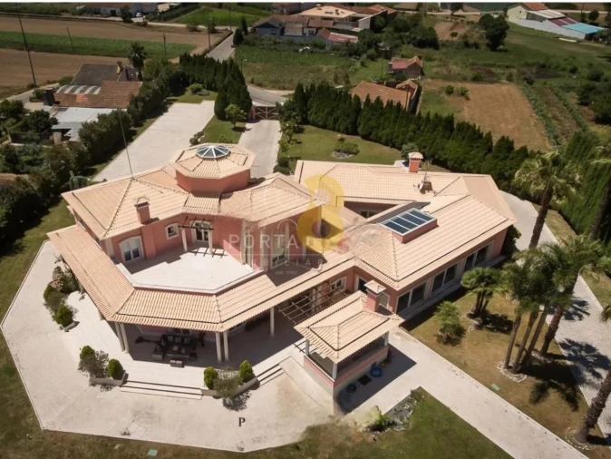 Moradia T5 para Venda em Requeixo, Nossa Senhora de Fátima e Nariz Foto 28