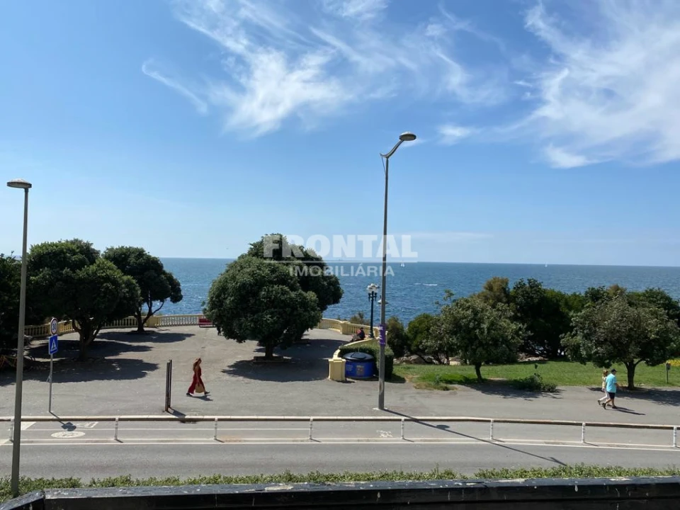 Apartamento T3 para Venda em Aldoar, Foz do Douro e Nevogilde Foto 2