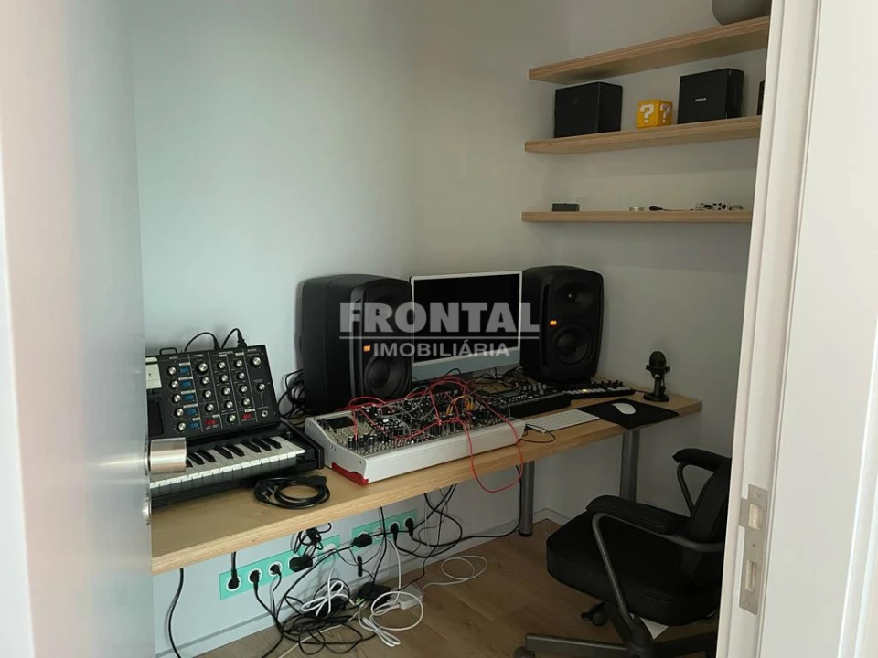 Apartamento T3 para Venda em Aldoar, Foz do Douro e Nevogilde Foto 7