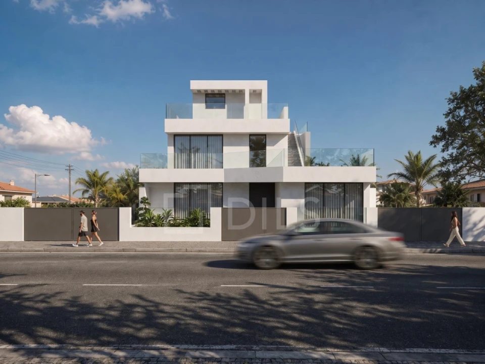 Moradia T4 para Venda em Tavira (Santa Maria e Santiago) Foto 1