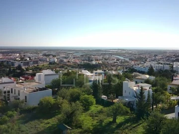 Moradia T4 para Venda em Tavira (Santa Maria e Santiago)