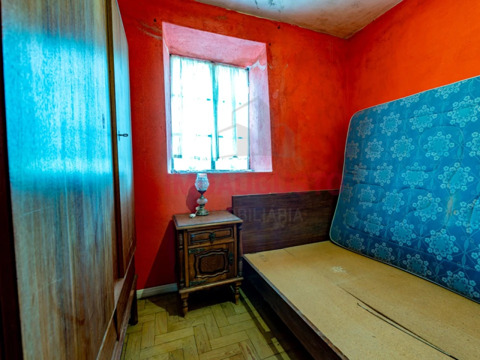 Moradia T4 para Venda em São Pedro de Rio Seco Foto 14