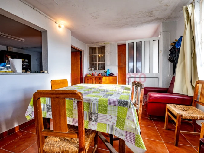 Moradia T4 para Venda em São Pedro de Rio Seco Foto 6