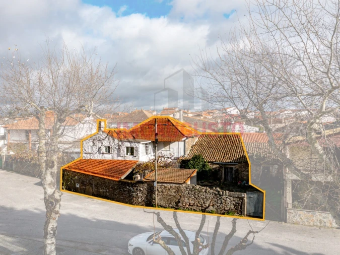 Moradia T4 para Venda em São Pedro de Rio Seco Foto 22