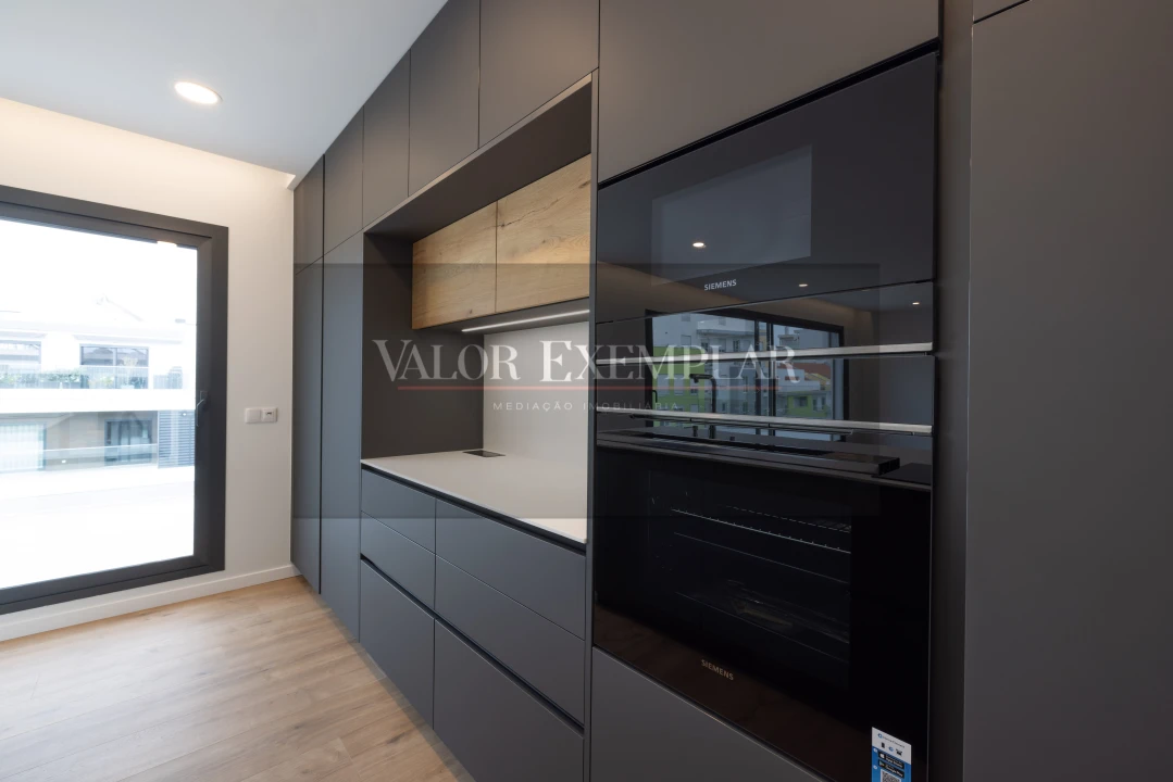 Apartamento T4 para Venda em Alcochete Foto 7