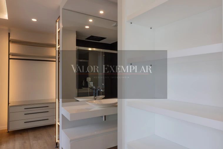Apartamento T4 para Venda em Alcochete Foto 18