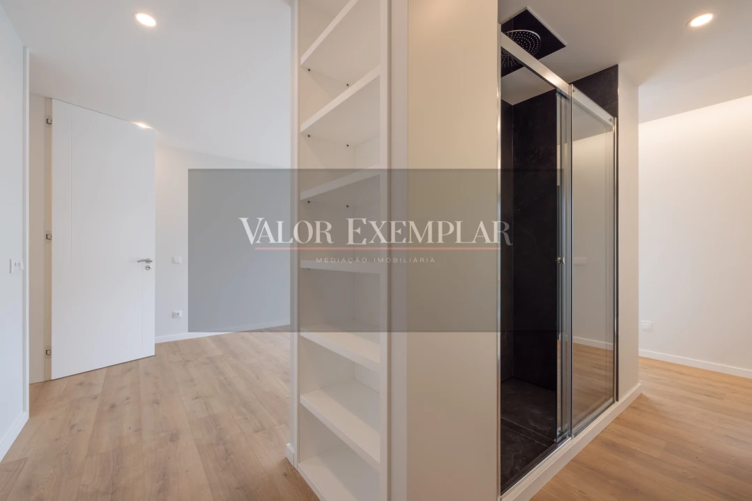 Apartamento T4 para Venda em Alcochete Foto 20