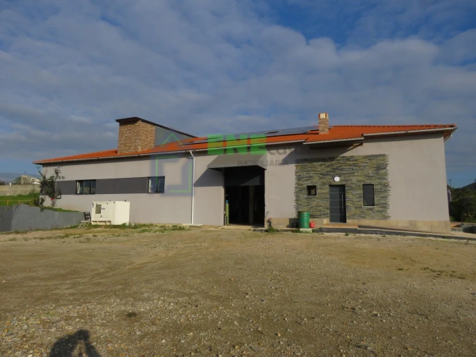 Quinta T3 para Venda em Malveira e São Miguel de Alcainça