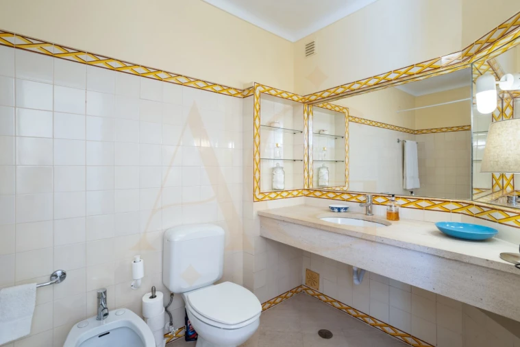 Apartamento T2 para Venda em Almancil Foto 16