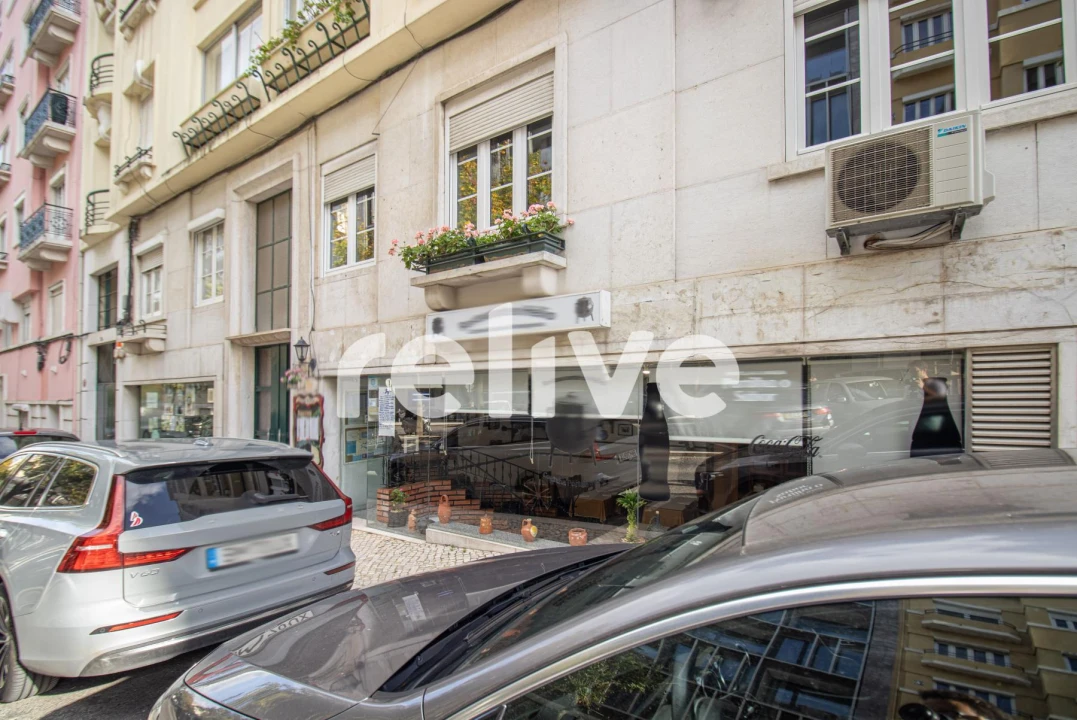 Loja para Arrendamento em Avenidas Novas Foto 1