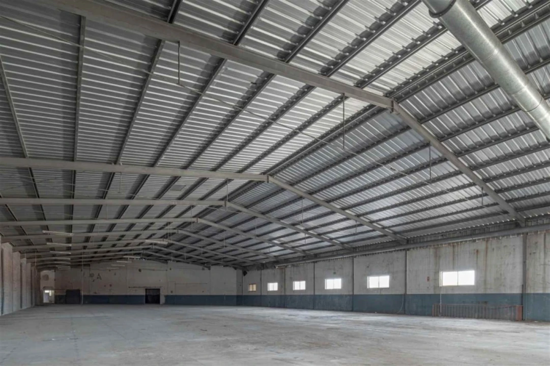 Armazém para Venda em Juncal Foto 6