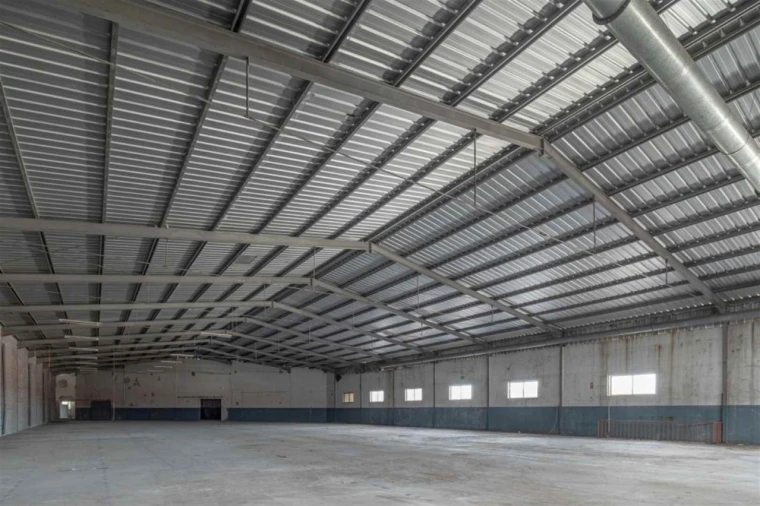 Armazém para Venda em Juncal Foto 6